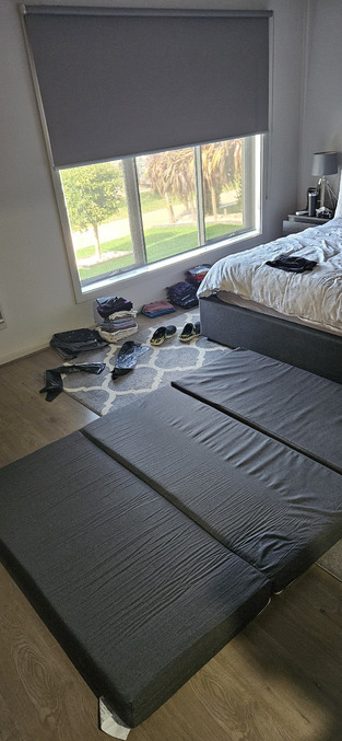 review image 0