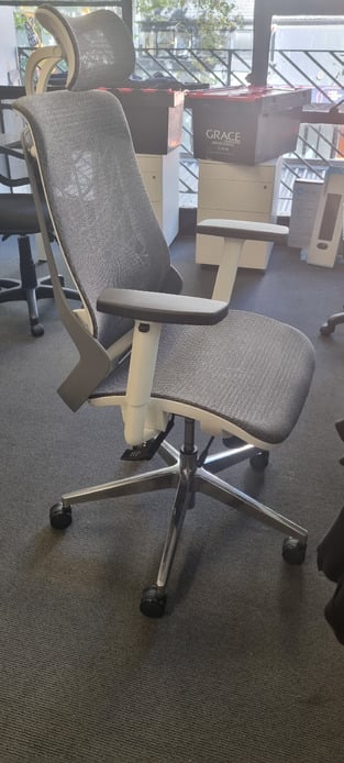 review image 0