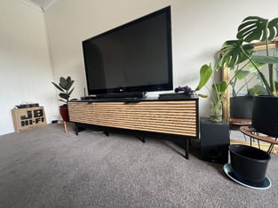 review image 0
