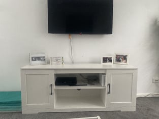 review image 0