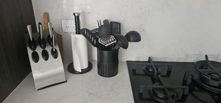 review image 0