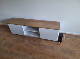 review image 0