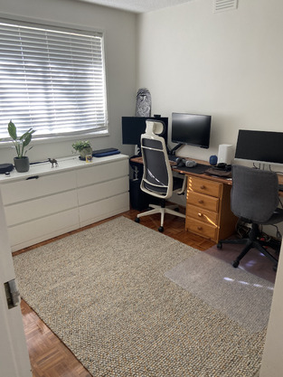 review image 0