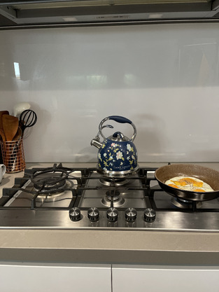 Laura Ashley Elveden 2.5L Stovetop Kettle