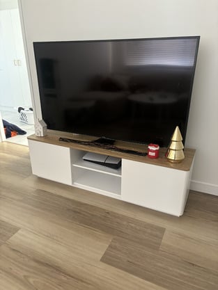 review image 0