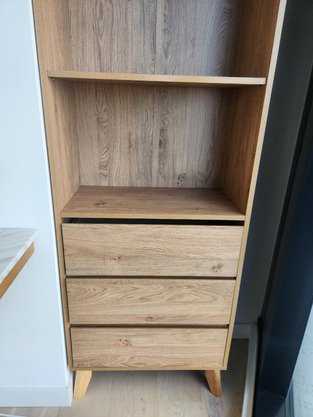 review image 0