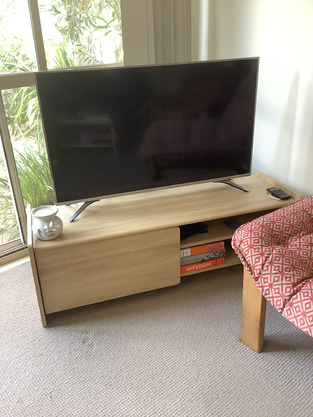 review image 0