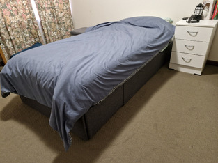 review image 0
