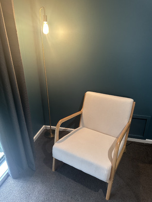 review image 0
