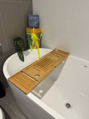 review image 0