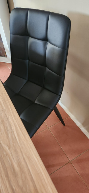 review image 0