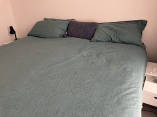 review image 0