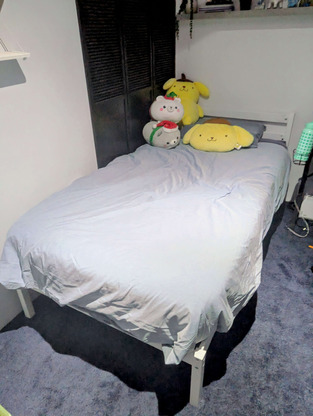 review image 0
