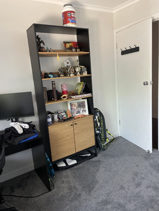 review image 0