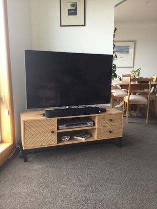 review image 0