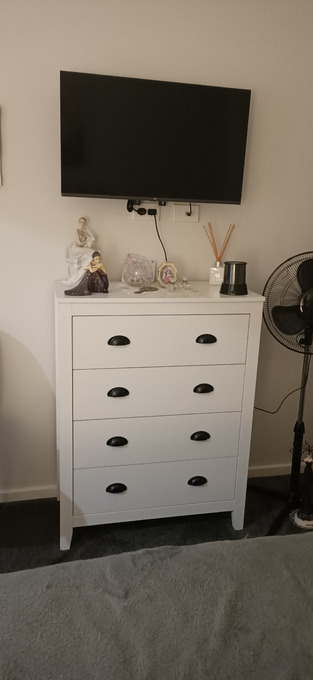 review image 0