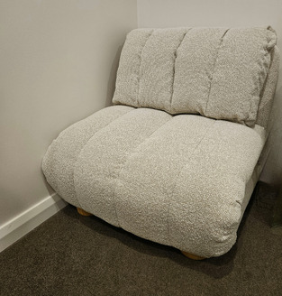 review image 0
