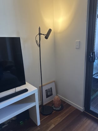 review image 0