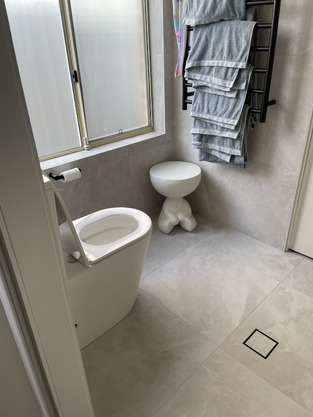 review image 0