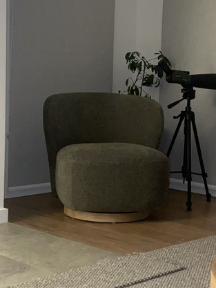 review image 0