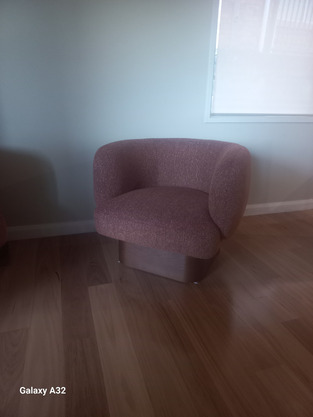 review image 0