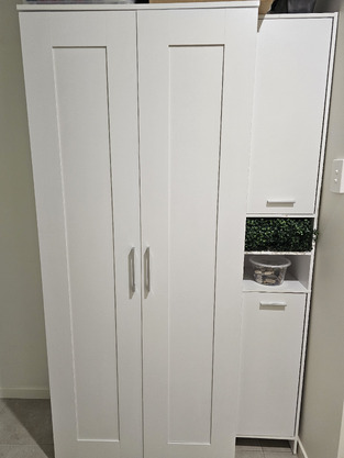 review image 0