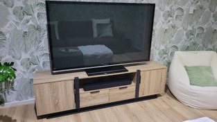 review image 0