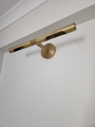 review image 0