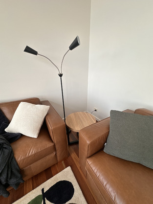 review image 0