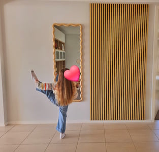 review image 0