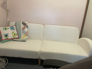 review image 0