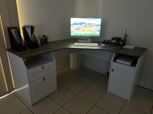 review image 0