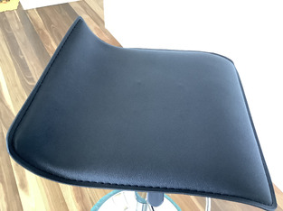review image 0