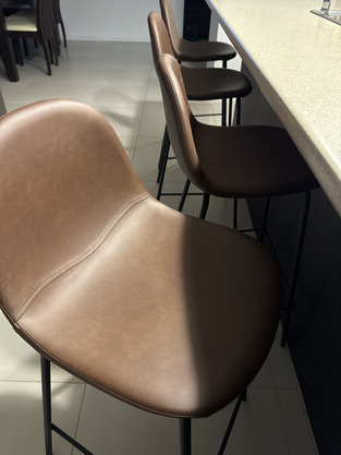 review image 0