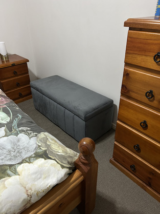 review image 0
