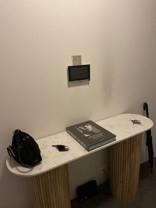 review image 0
