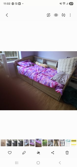 review image 0