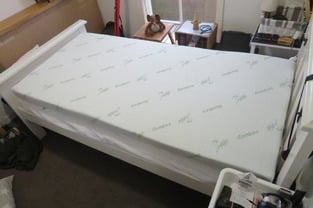 review image 0