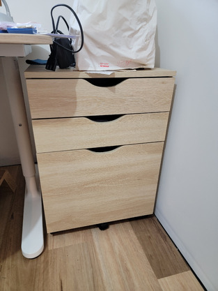 review image 0