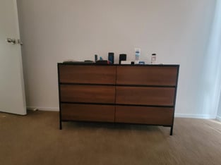 review image 0