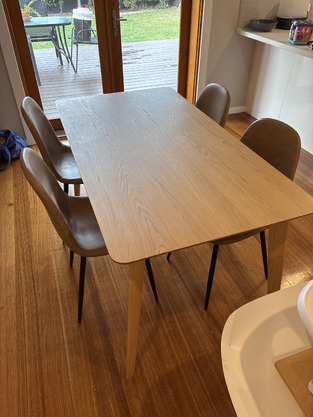 review image 0