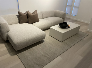 review image 0