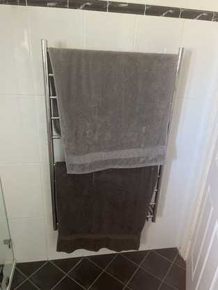 review image 0