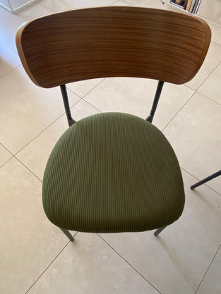 review image 0