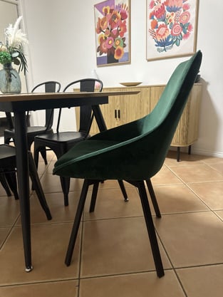 review image 0