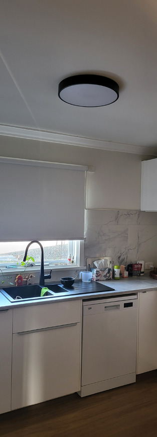 review image 0