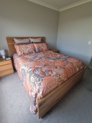 review image 0