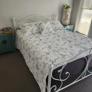 review image 0