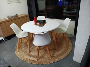 review image 0