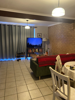 review image 0